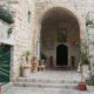 Αντιχριστιανικά συνθήματα στους τοίχους της Ιεράς Μονής του Τιμίου Σταυρού, στη Δυτική Ιερουσαλήμ
